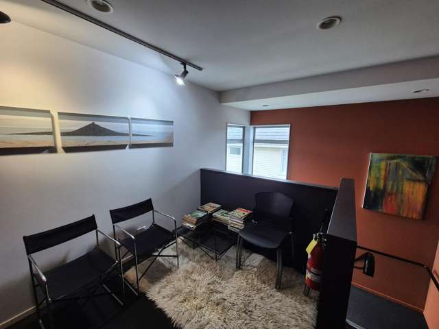 1/118 Lincoln Road Henderson_2