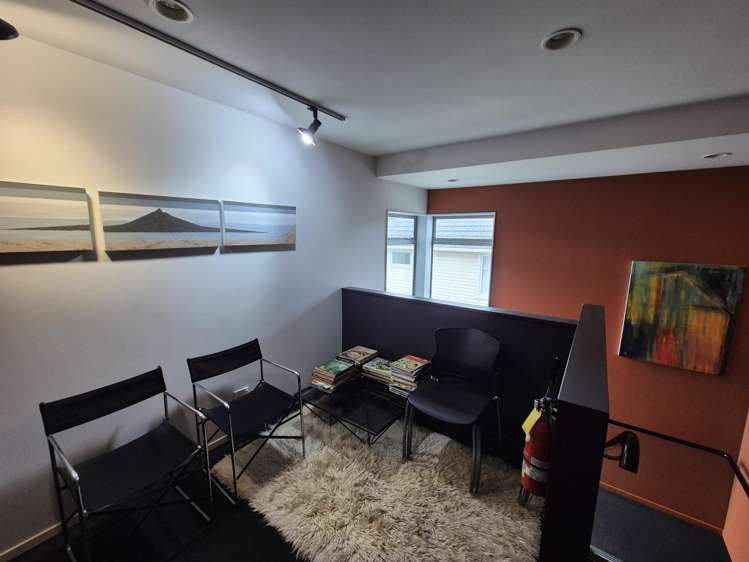 1/118 Lincoln Road Henderson_2