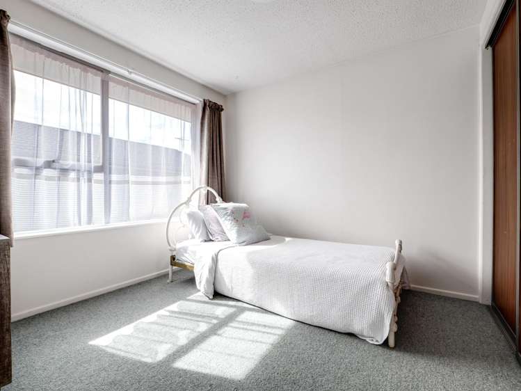 1/57 Sarabande Avenue Redwood_10