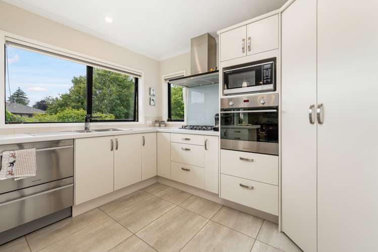 10 Lancewood Avenue Feilding_13