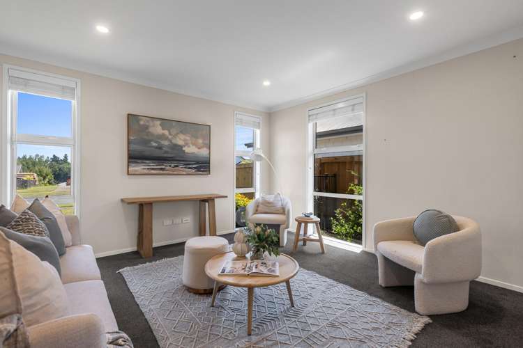 8 Tuaia Street Pyes Pa_9