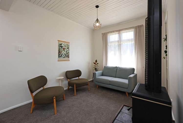 87 Hull Street Oamaru_11