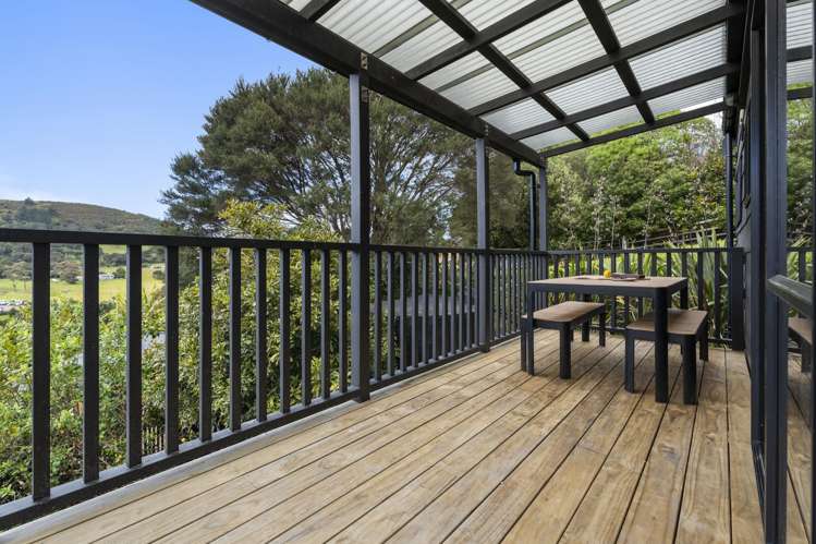 29 Calais Terrace Ostend_10