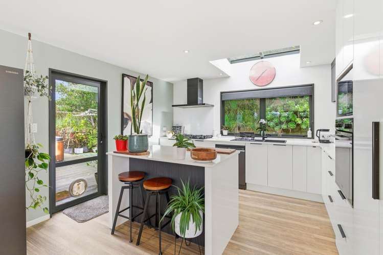 23 Kaka Road St Leonards_7