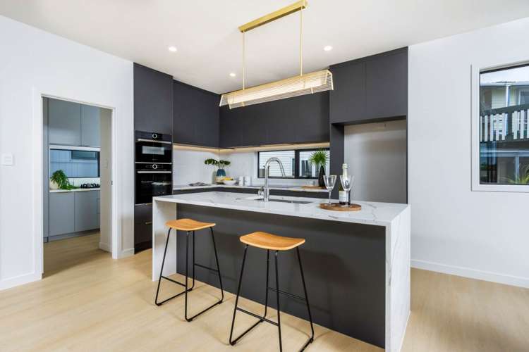 591b East Coast Road Browns Bay_8