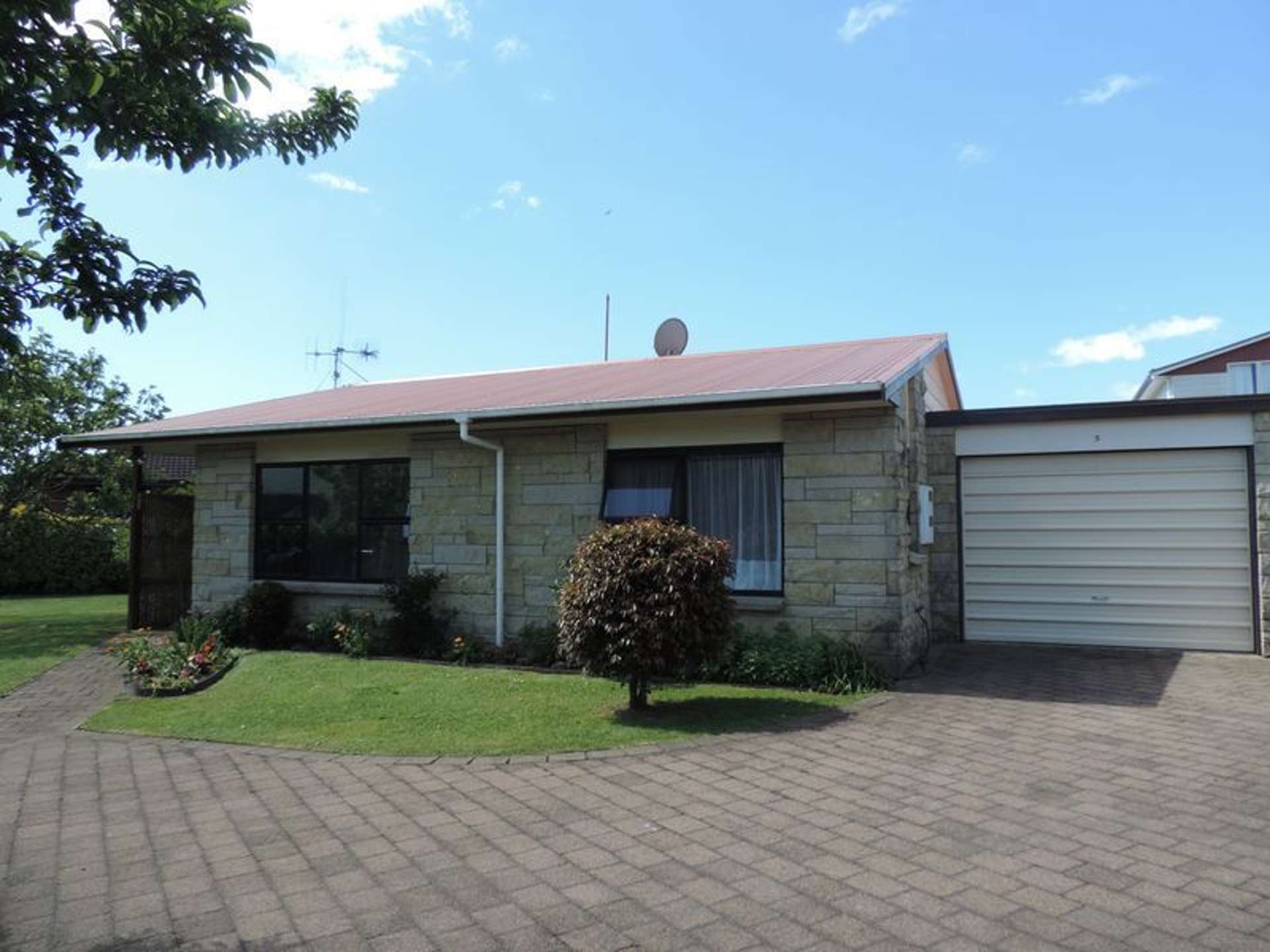 5/12 Buchanan Street Matamata_0