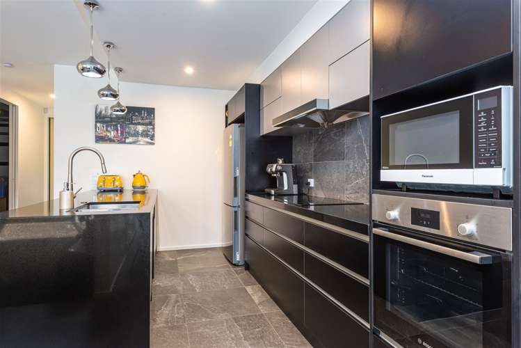 80 Skyhawk Road Wigram_9