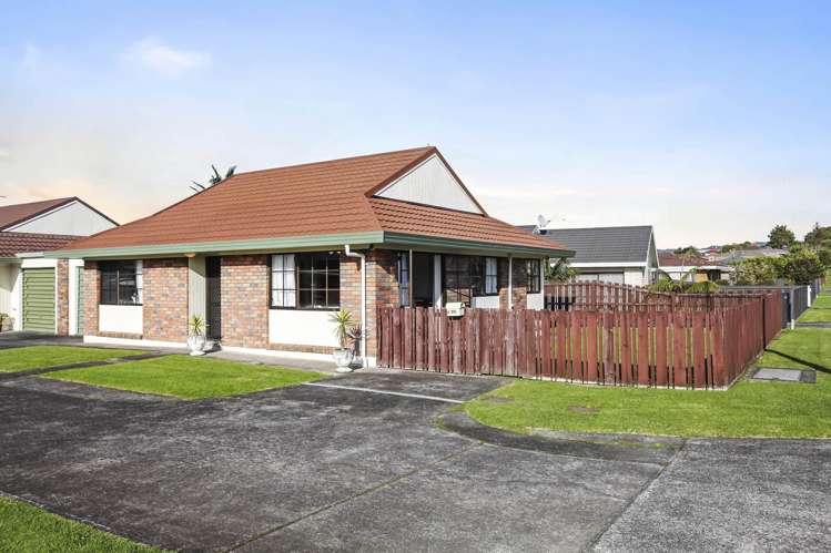 1/20 Sturges Road Henderson_19