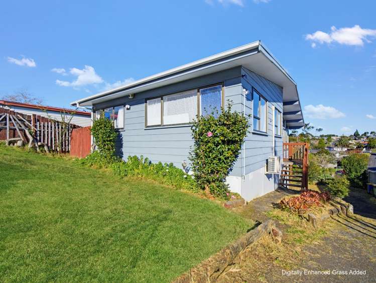 6 Jenanne Place Totara Vale_20