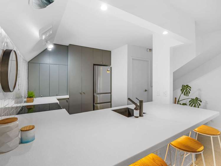 5/17 Devon Street Sydenham_8