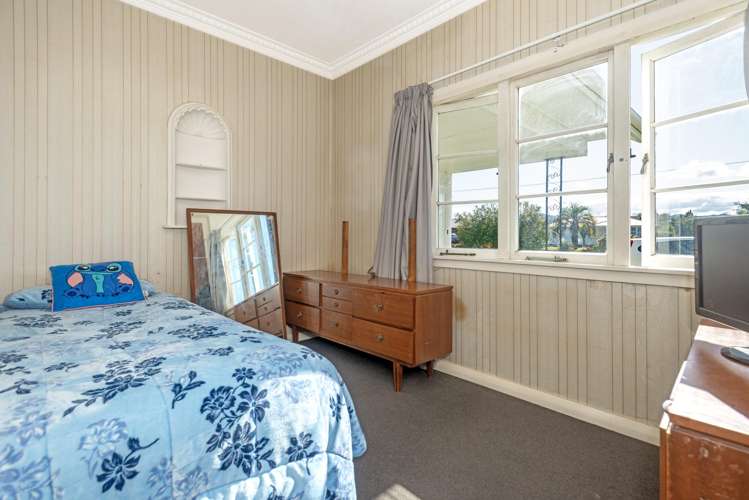 828 Gladstone Road Te Hapara_11