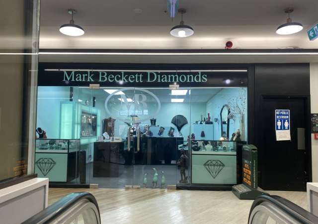 2A/255 Broadway Newmarket_4