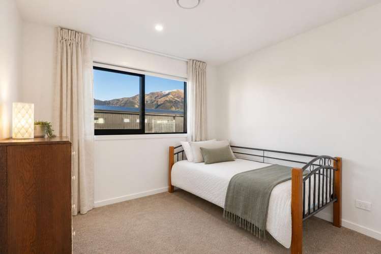 145 Burdon Loop Lake Hawea_11