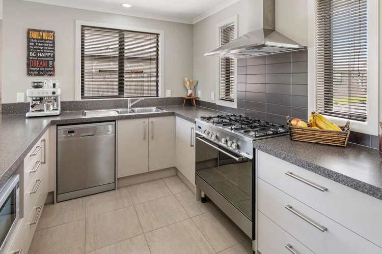 7 Levi Place Kelvin Grove_6