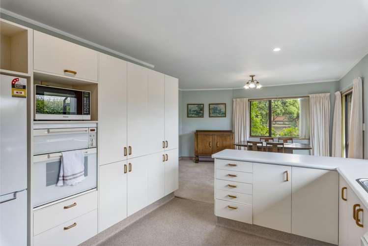 46 The Drive Paraparaumu Beach_2