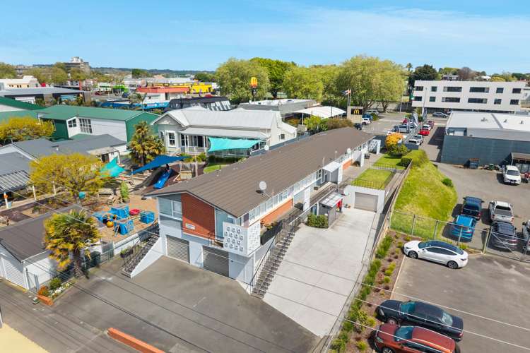Flat 3 and 4/295 Wicksteed Street Whanganui Central_23