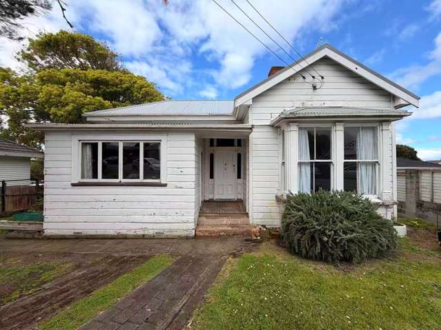 2 Bedroom, 1 Bathroom Unit for Rent – Ellerslie