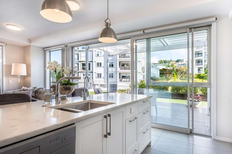 140 Eaves Bush Parade Orewa_5