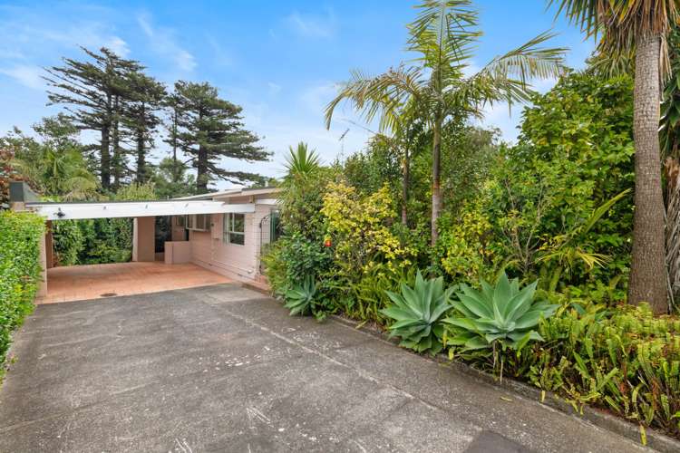 50 Marine Parade Mellons Bay_23