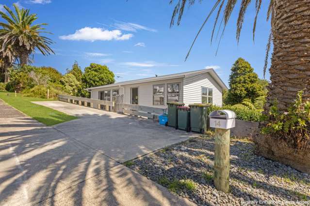 Near-New Home with Beautiful Bush Outlook!