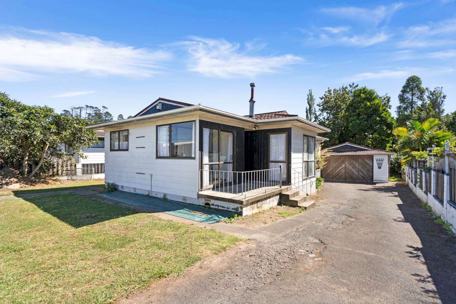 571 Swanson Road Ranui_0