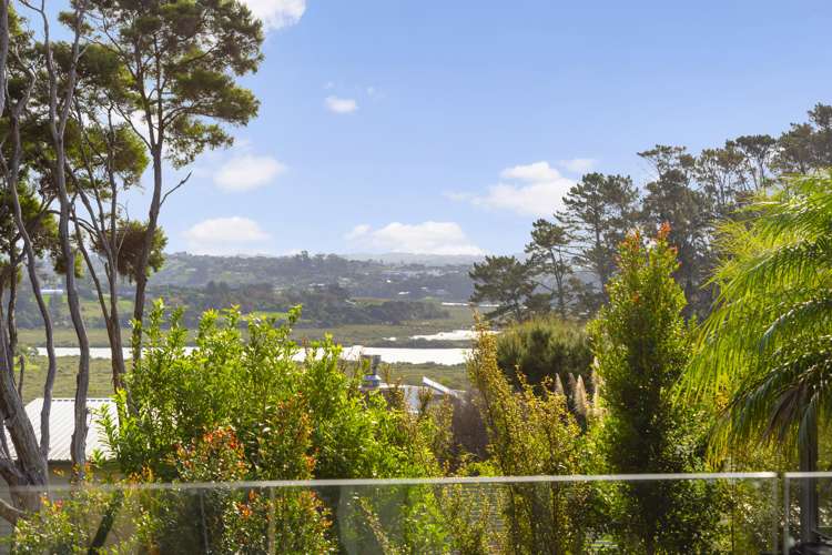 78 Blue Heron Rise Stanmore Bay_7