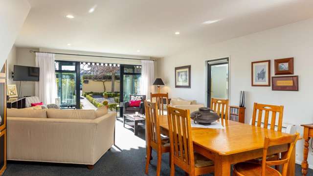 91 Charles Street Blenheim Central_4