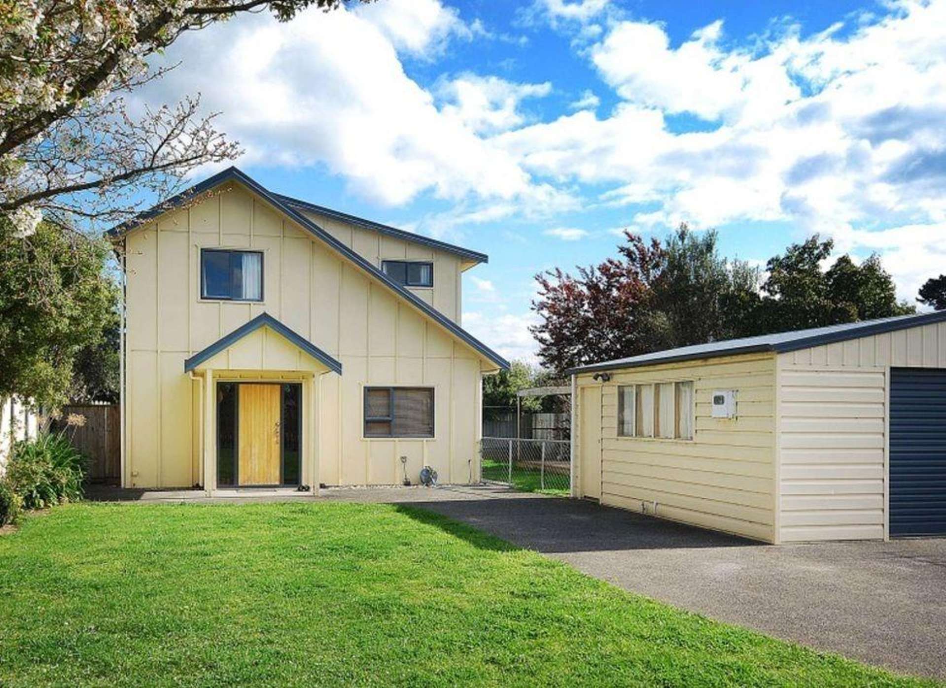 14 Moore Crescent Carterton_0