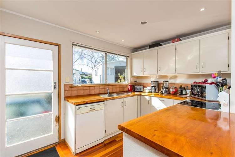 24 Fairdale Place Birkdale_4