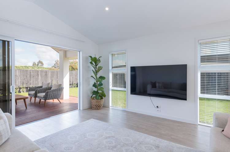 10 Greenway Crescent Hope_13