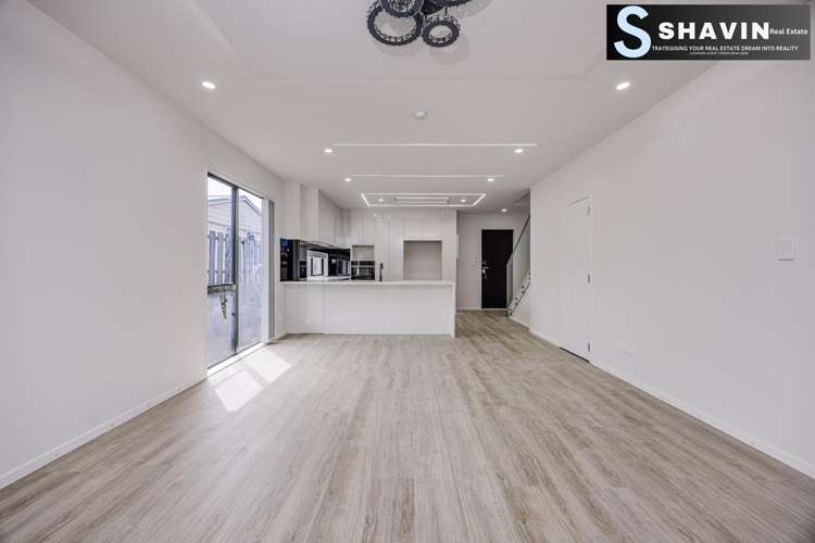 84 Kirkbride Road Mangere_11