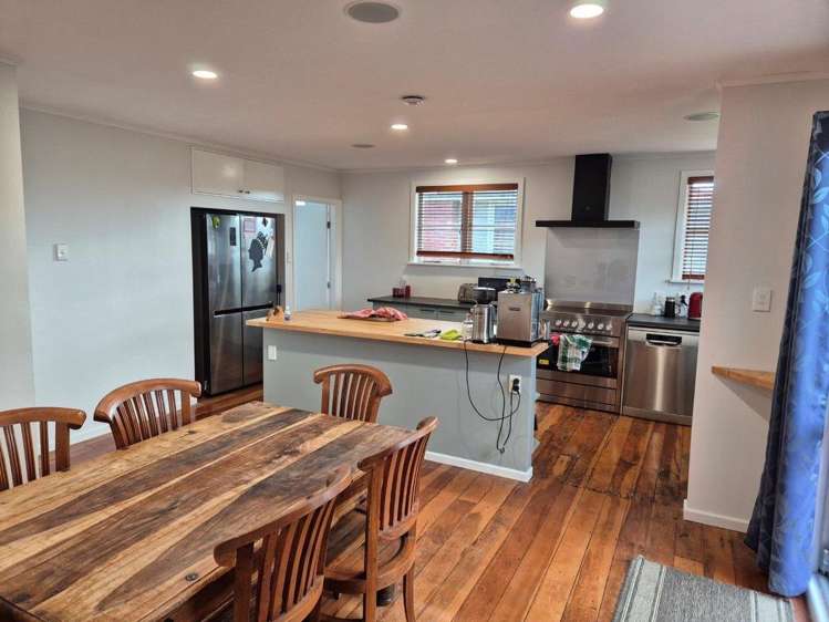 26 Waione Avenue Te Atatu Peninsula_8