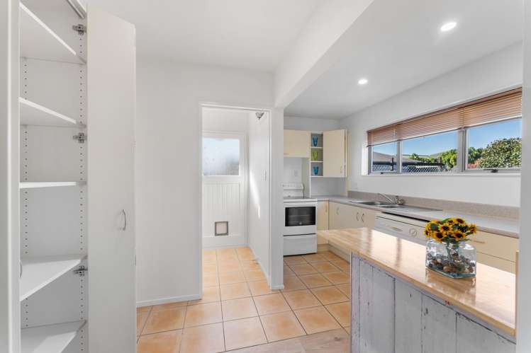 2/49 Sarabande Avenue Redwood_7