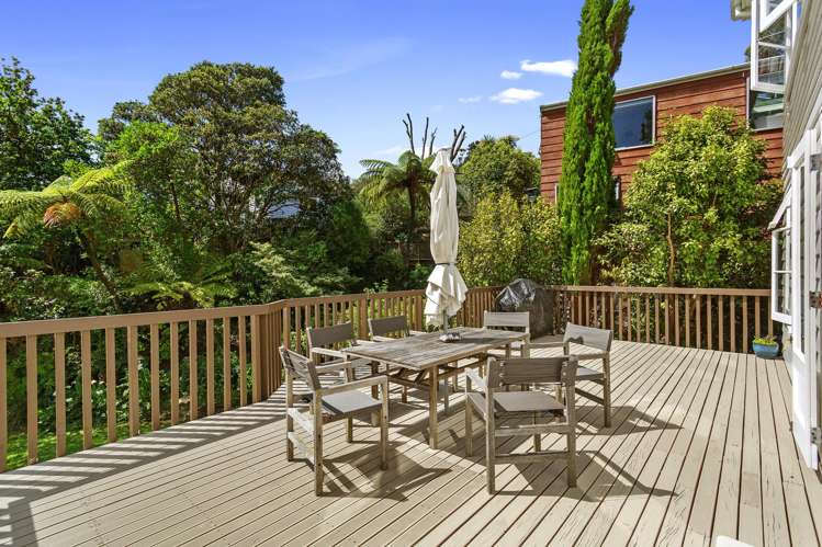 5 Totara Road Miramar_11