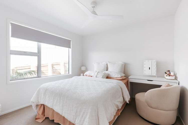 60 Pacific Parade Coastlands_15