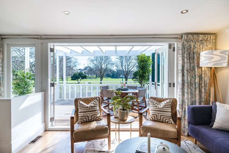 11 Burgess Road Devonport_14