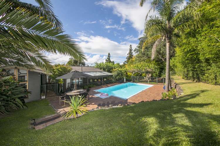 17 Deane Avenue Titirangi_2