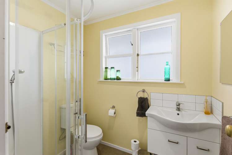 258 Waitohu Valley Road Otaki_18