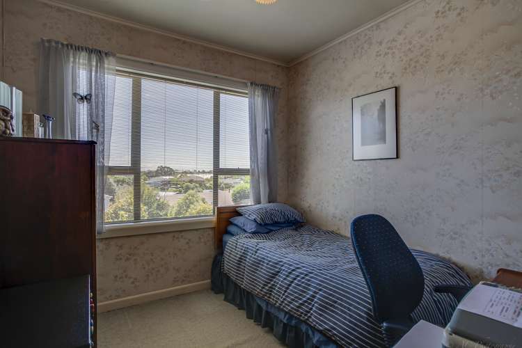 9 Luxmoore Road Waimataitai_13