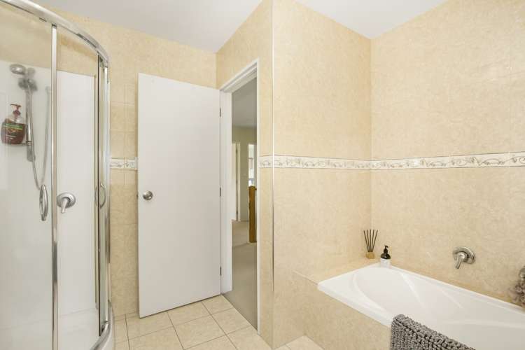 21 Janway Avenue Flat Bush_8