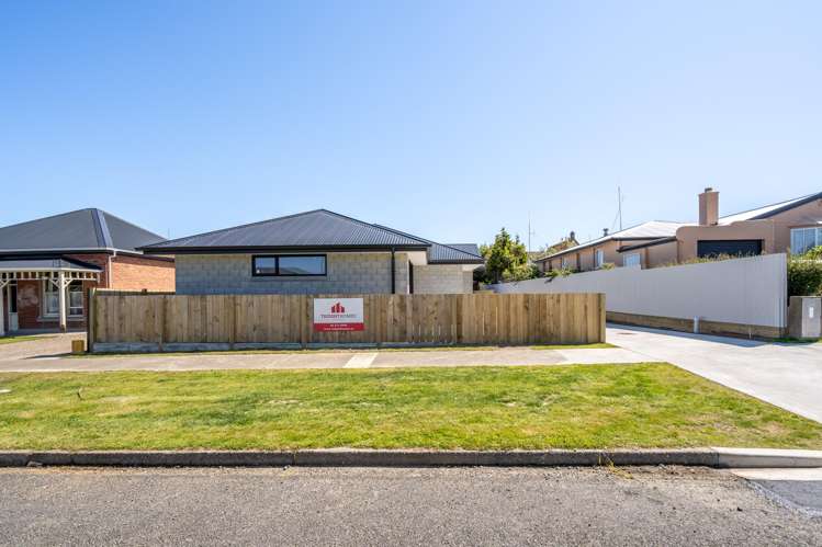 318 Crinan Street Georgetown_20