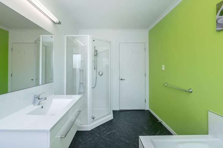 12 Taylor Street Carterton_18