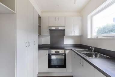 5/29 Douglas Street_3