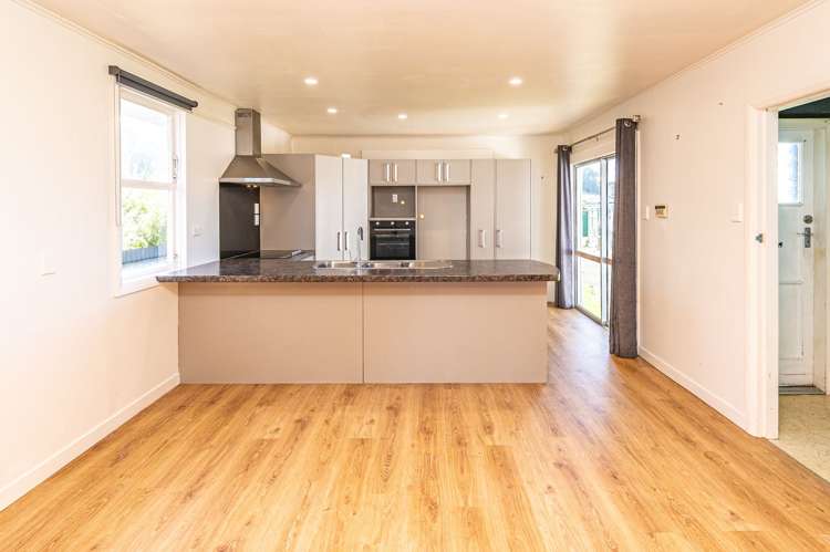 46 Surrey Road Springvale_2
