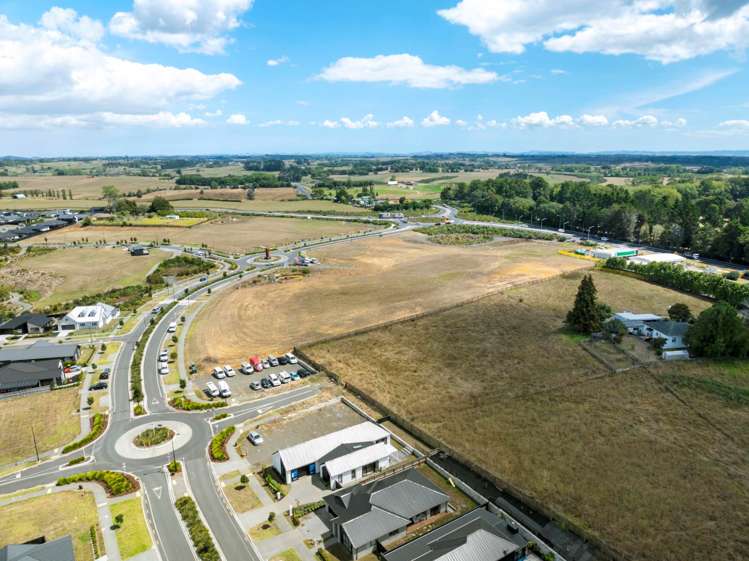 10 Te Rata Boulevard Karaka_36