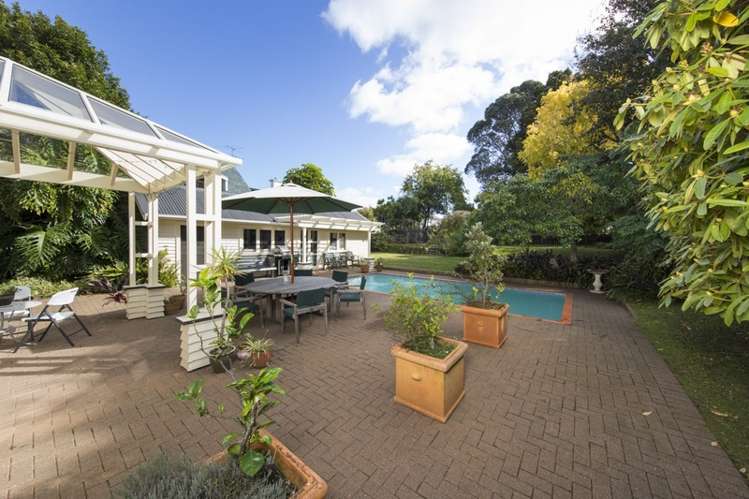 1 Shipherds Avenue Epsom_1