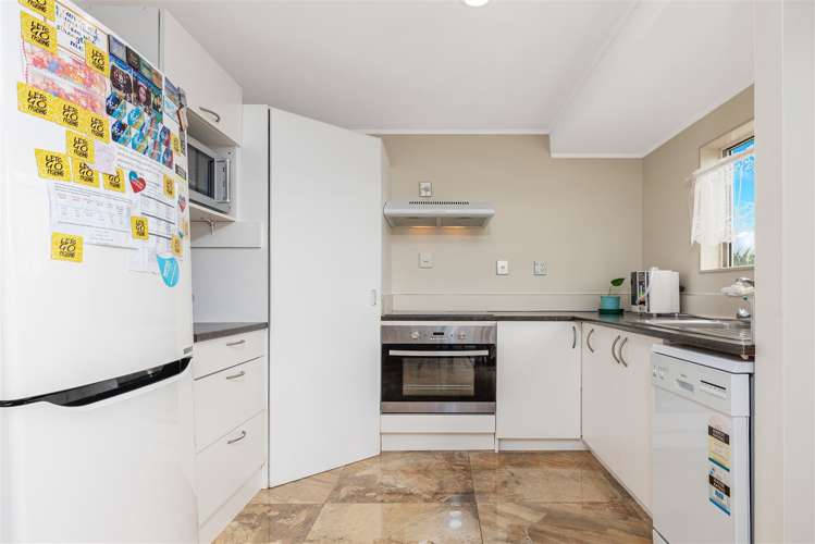 2/44 Orion Street Papakura_18