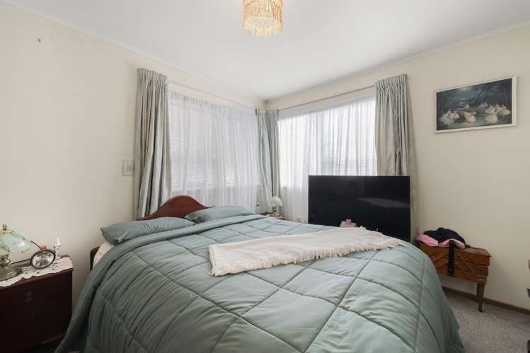 46 Hobart Crescent Wattle Downs_7