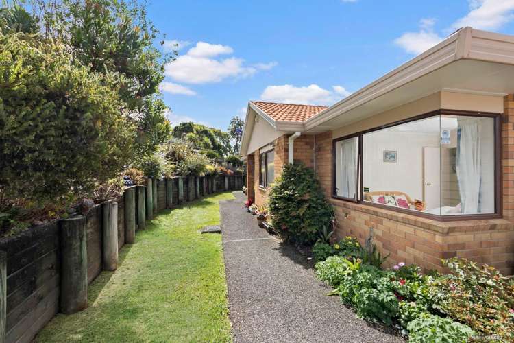 9 Milan Drive Glen Eden_14