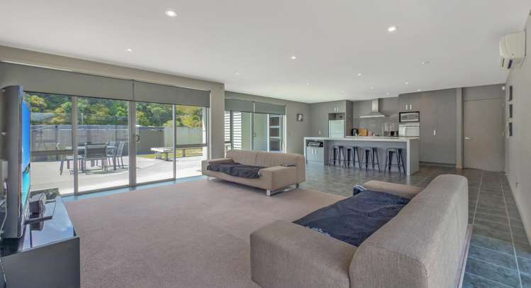 5 Edward Bullen Place_5